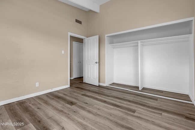 Building Photo - 12100 Himalaya St