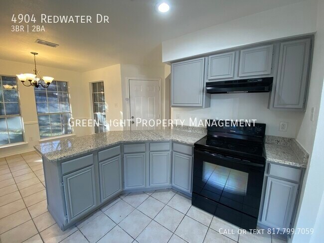 Building Photo - 4904 Redwater Dr