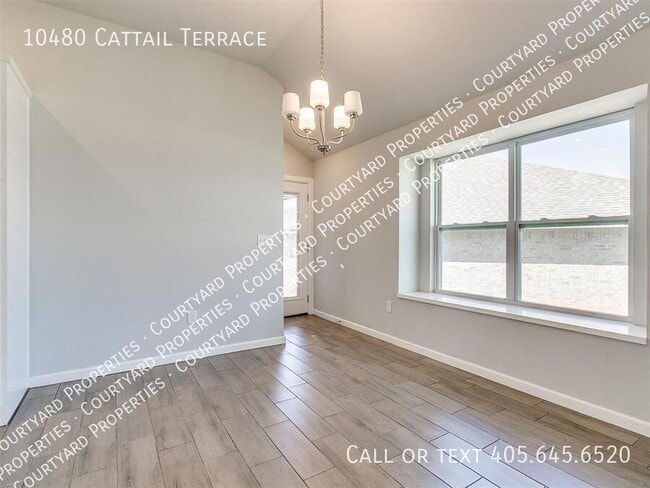 Building Photo - 10480 Cattail Ter
