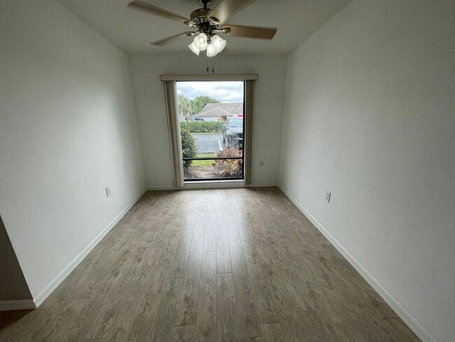 Building Photo - ANNUAL RENTAL - 2/2 CONDO IN ABBEY AT BERKSHIRE VILLAGE