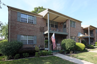 Building Photo - Cedar Glen Apartments