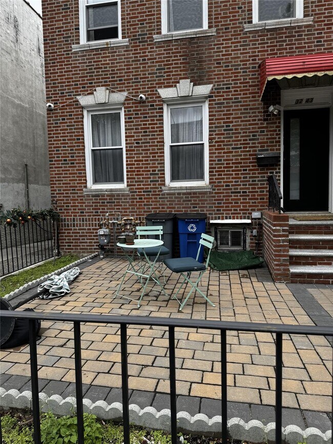 Building Photo - 32-43 47th St