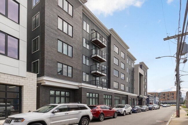 Building Photo - 50 Hichborn St