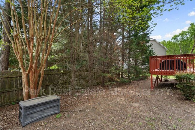 Building Photo - 3809 Stoneybrook Dr