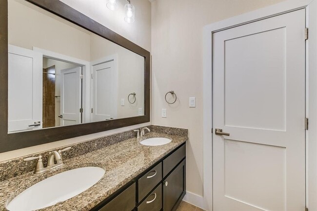 Building Photo - 509 Baylee Love Ln E