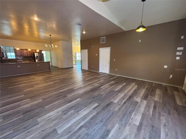 Building Photo - 536 Marion Oaks Golf Rd