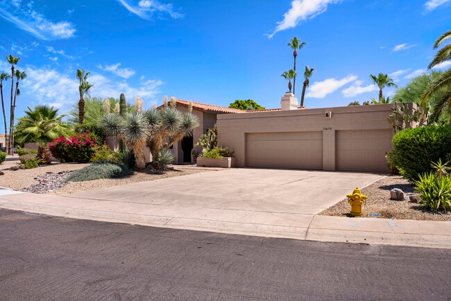 Building Photo - 10608 E Arabian Park Dr