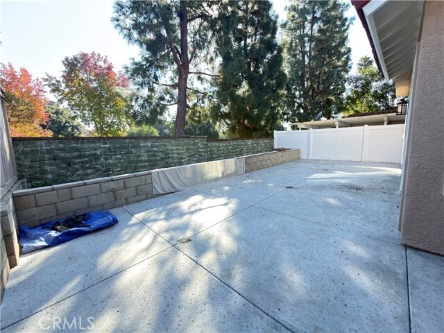 Building Photo - 25032 Sanoria St