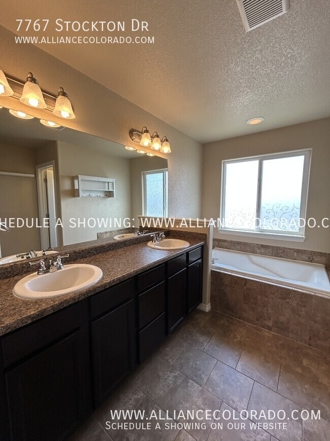 Building Photo - 7767 Stockton Dr