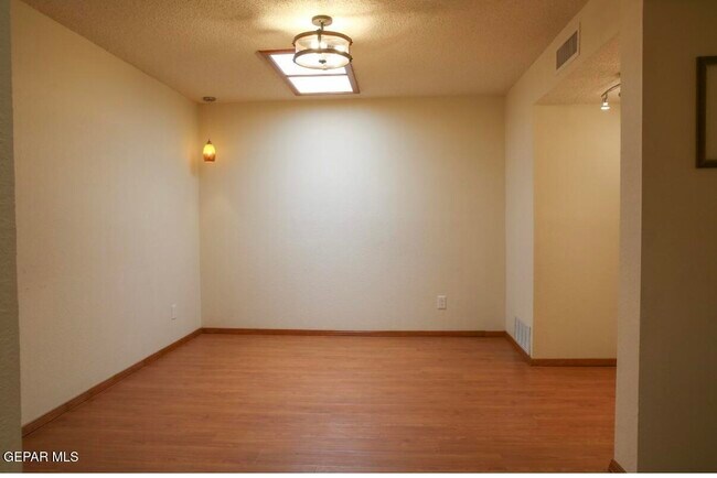Building Photo - 1809 Pueblo Alegre Dr
