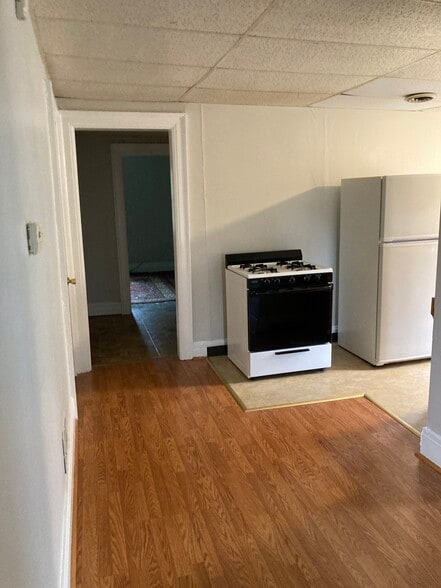 Building Photo - 257 Richmond Ave