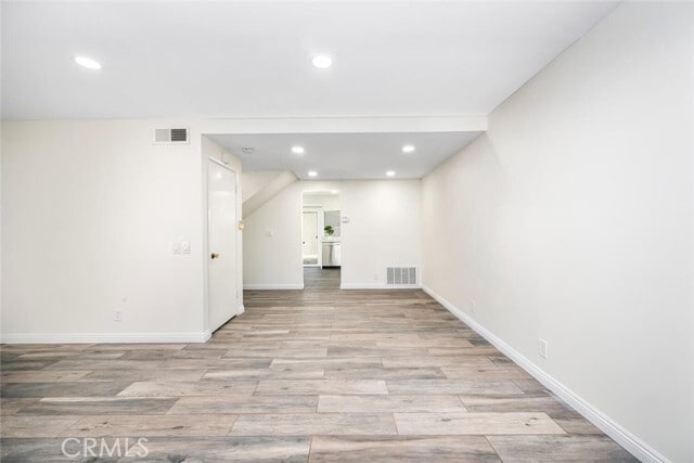 Building Photo - 9548 Bloomfield St