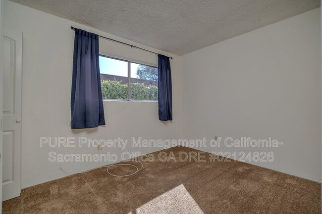 Building Photo - 1921 28th St