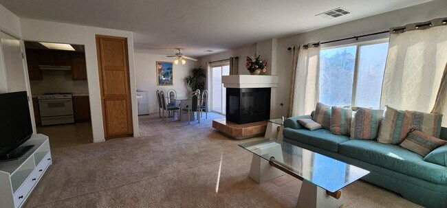 Building Photo - 1687 E Balsam Mist Ave