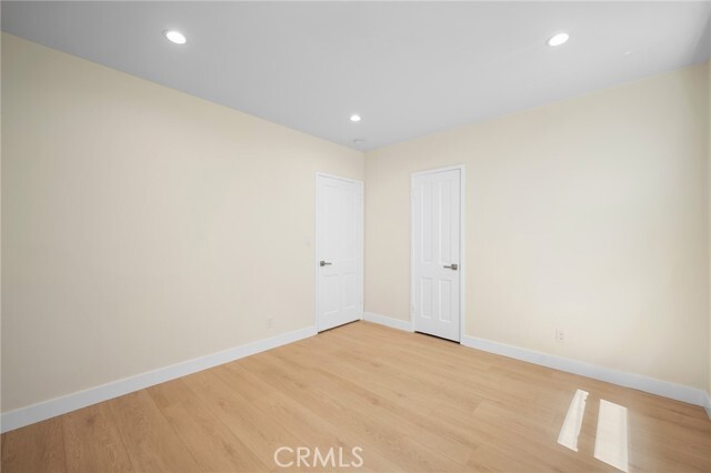 Building Photo - 1007 W Angeleno Ave