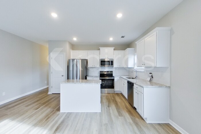 Building Photo - 7321 Foggy River Dr