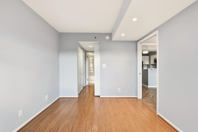 Building Photo - 1401 17th St NW