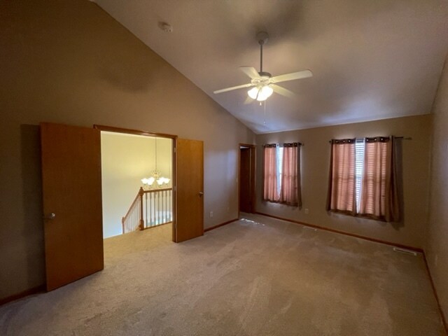 Building Photo - 5892 Glen Eagles Dr