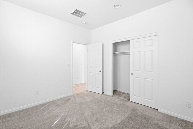 Building Photo - Spacious 4-Bedroom Home with Pool, Spa & Covered Patio