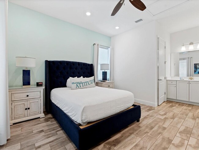 Building Photo - 8092 Knee Deep Rd