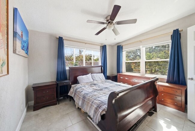 Building Photo - Charming Corner Lot Pool Home with Private Orchard Florida Living at Its Best – Pool, Privacy & P...