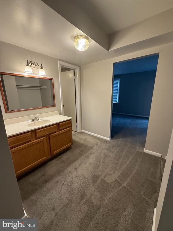 Building Photo - 5245 W Running Brook Rd