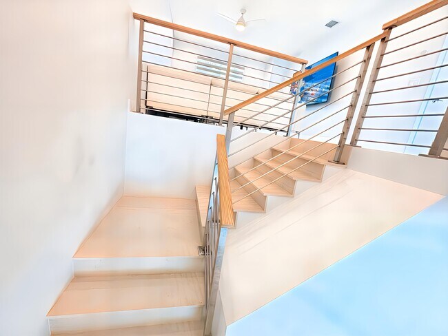Building Photo - 15377 Green River Ct