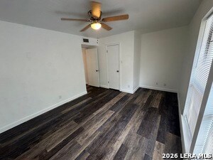 Building Photo - 8611 Datapoint Dr