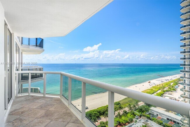 Building Photo - 4779 Collins Ave