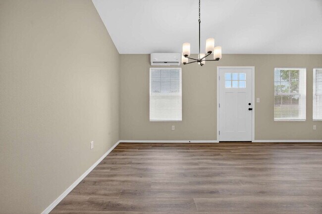 Building Photo - BRAND-NEW 4BR/2BA Duplex/Patio home with Garage - Available Now near Hollister, Schools