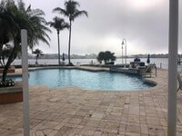 Building Photo - 117 Yacht Club 306 Way