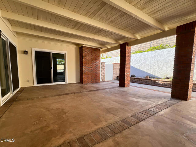 Building Photo - 10945 Kings Rd