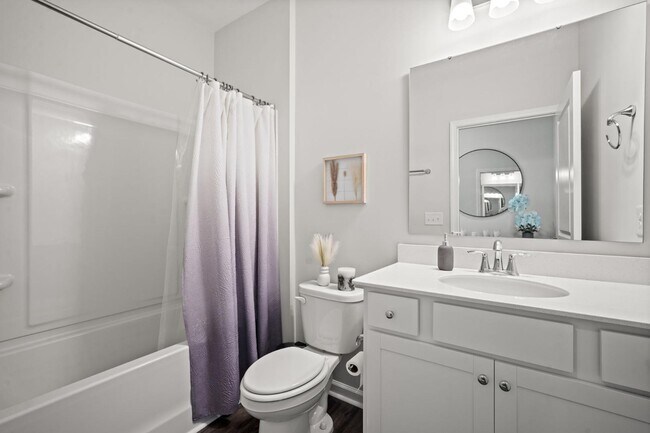 Building Photo - 567 Dreher Dr