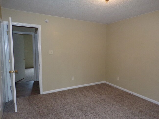 Building Photo - Indian Wells 2 bedroom 2 bathroom