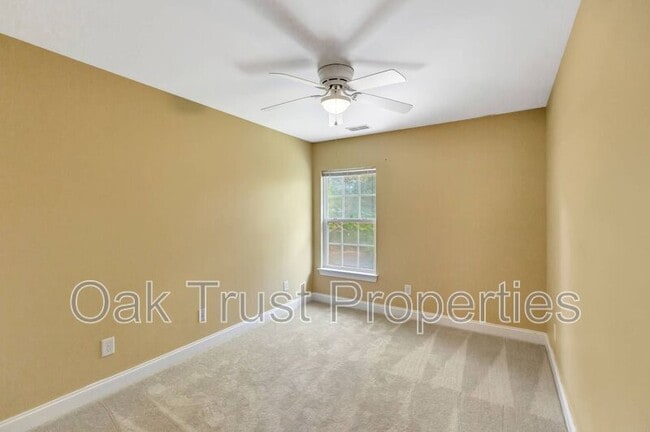Building Photo - 126 Tuscany Ct
