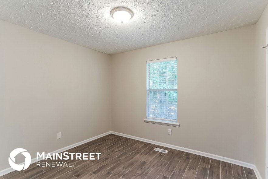 Building Photo - 260 Cottonwood Loop