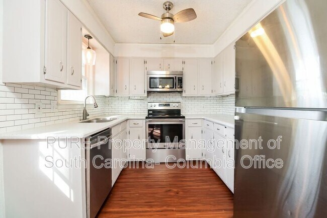 Building Photo - 113 Delchester Dr