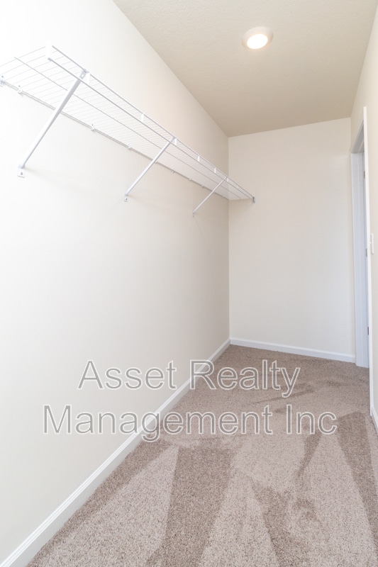 Building Photo - 3048 Nicole Cir