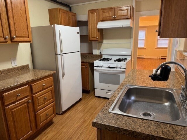 Building Photo - 277 E Merrimack St