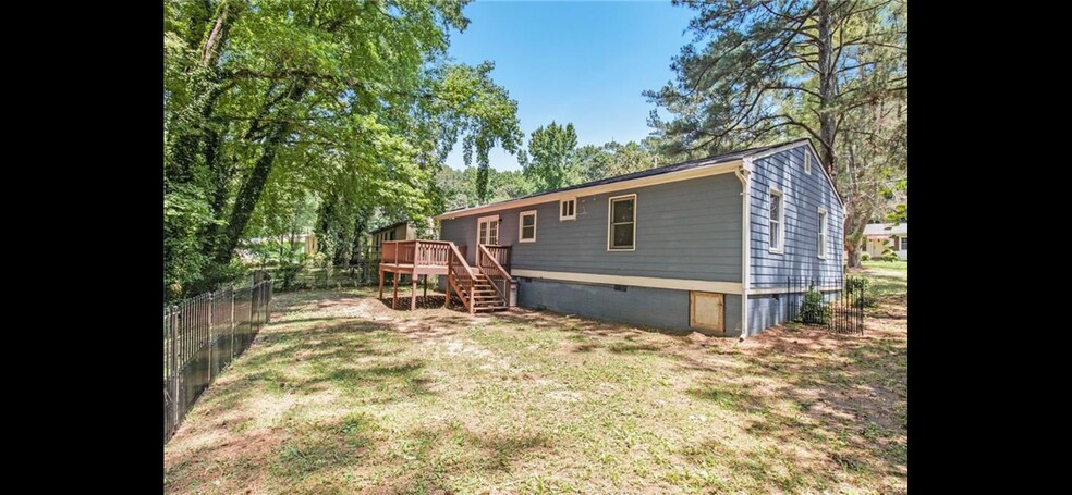 Building Photo - 3704 Asbury Ln SW