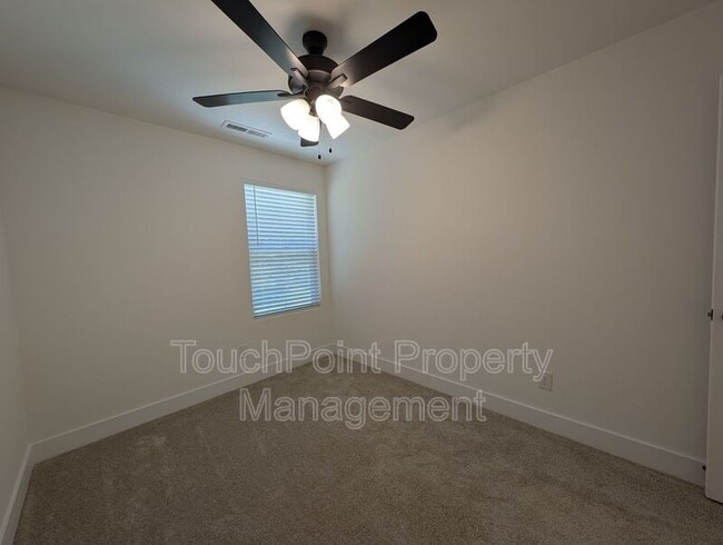 Building Photo - 1413 Arden Ave