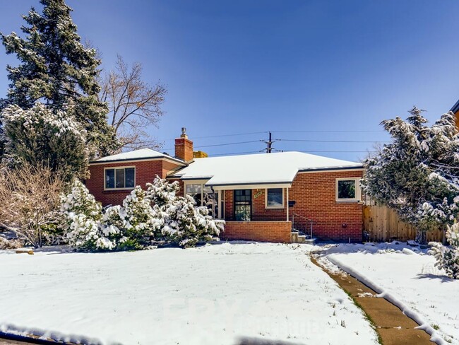 Primary Photo - Wonderful Home in Cozy Cory-Merrill Neighb...