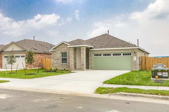 Building Photo - 157 Seminole Dr