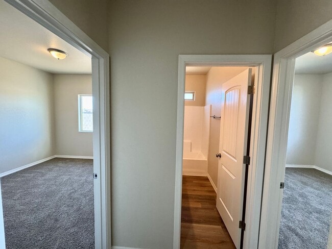 Building Photo - Come Check Out this Beautiful 2025 New Build!!!! *MOVE IN SPECIAL, $500 OFF OF THE FIRST MONTH RENT*