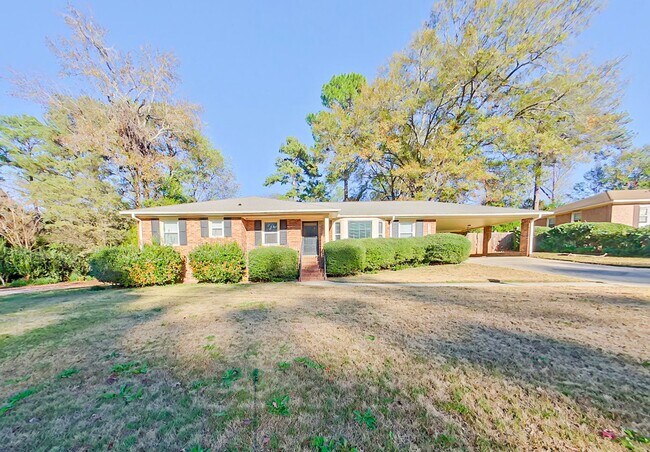 Building Photo - 3 Bedroom 2 Bath in National Hills