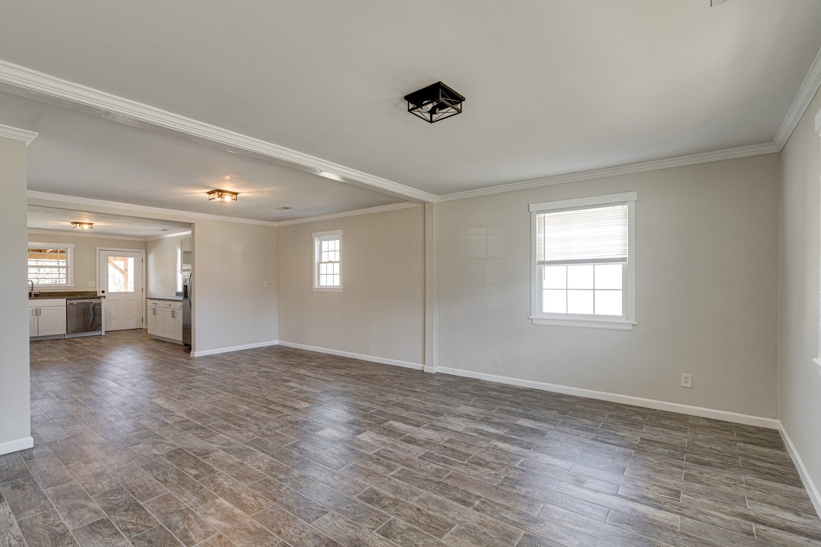 Building Photo - 48 Vero Beach Ave