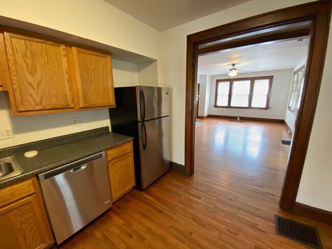 Building Photo - W Patterson Ave 24-26 IF
