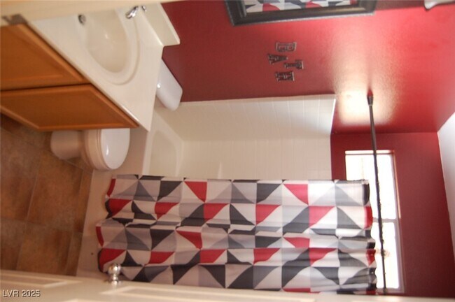 Building Photo - 4775 Lorenzo Way