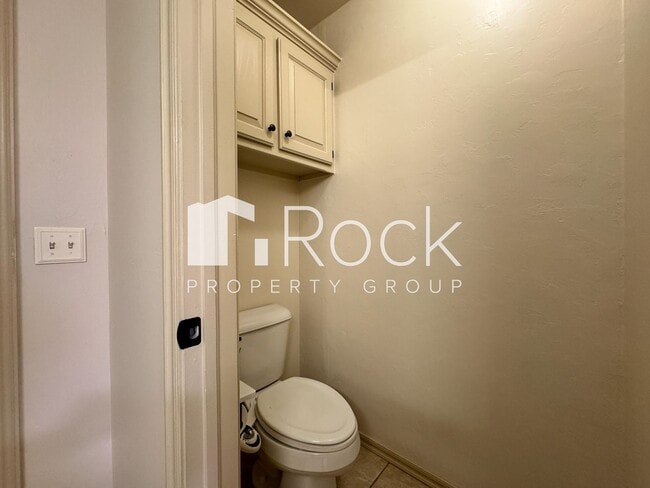 Building Photo - 3 Bed/2 Bath Edmond Home **AMAZING Locatio...