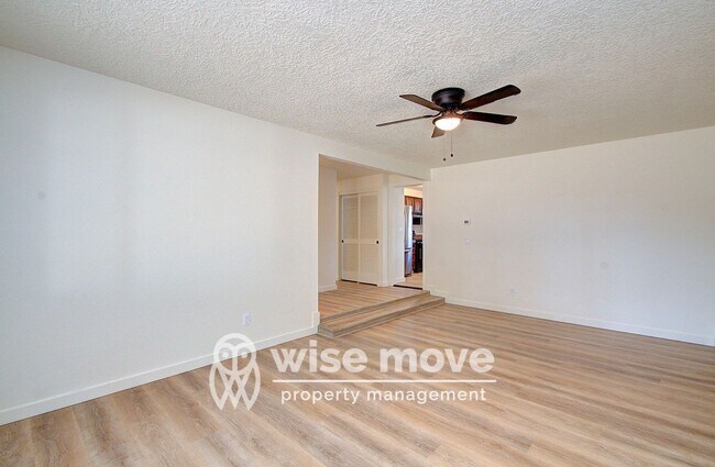 Building Photo - Newly Renovated 3 bedroom with HUGE yard